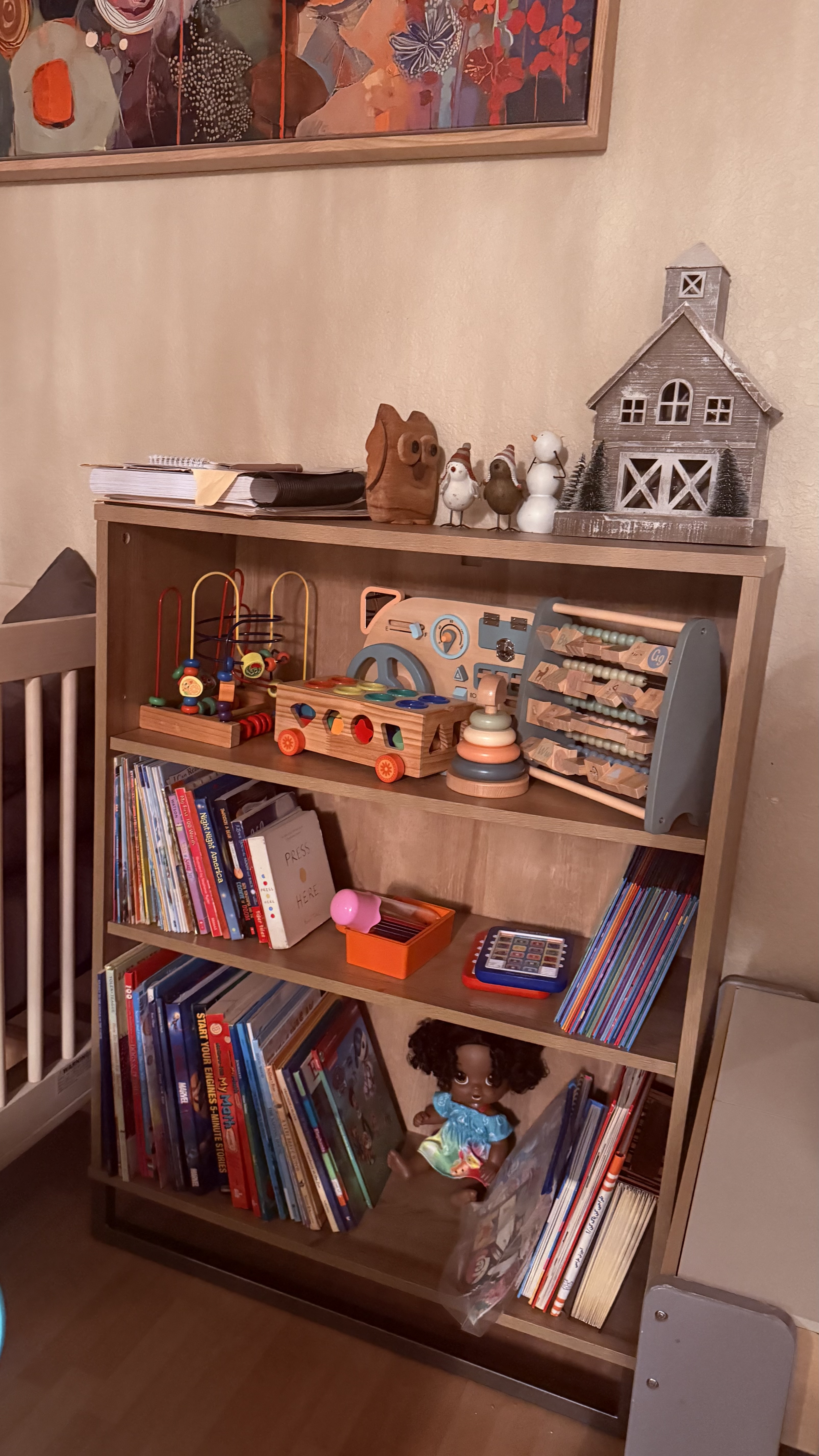 Books and learning toys at daycare